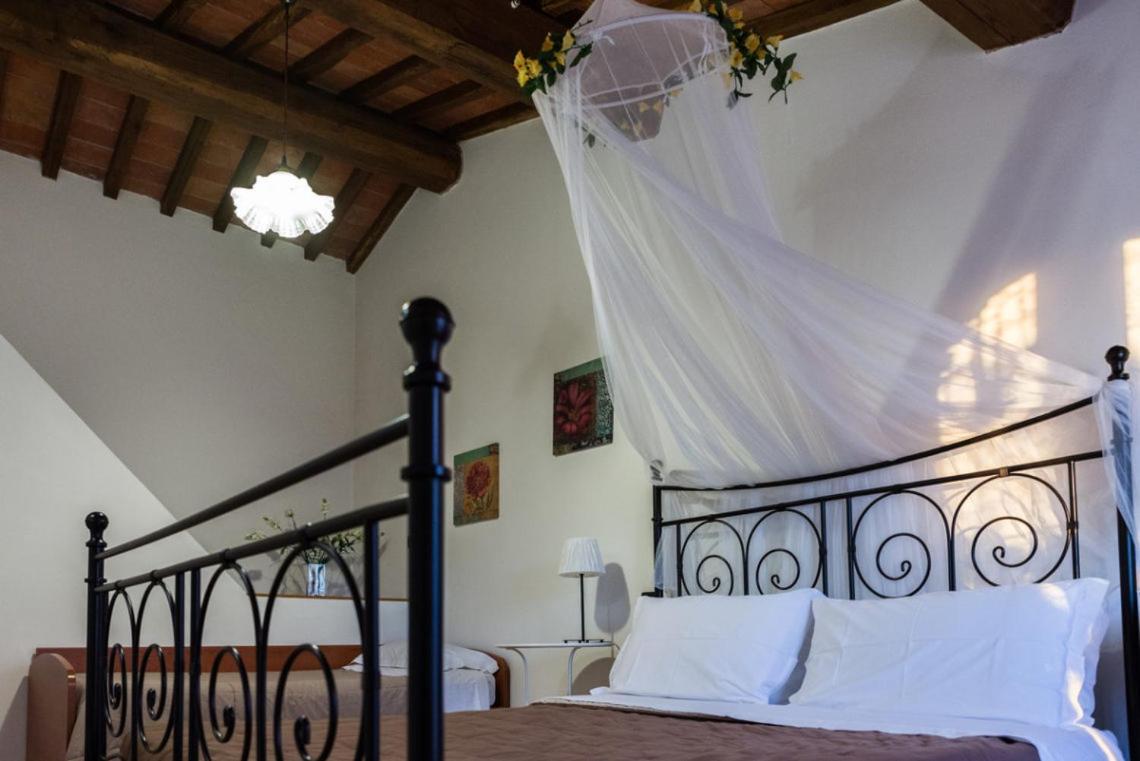 Villa Di Papiano San Baronto Kültér fotó